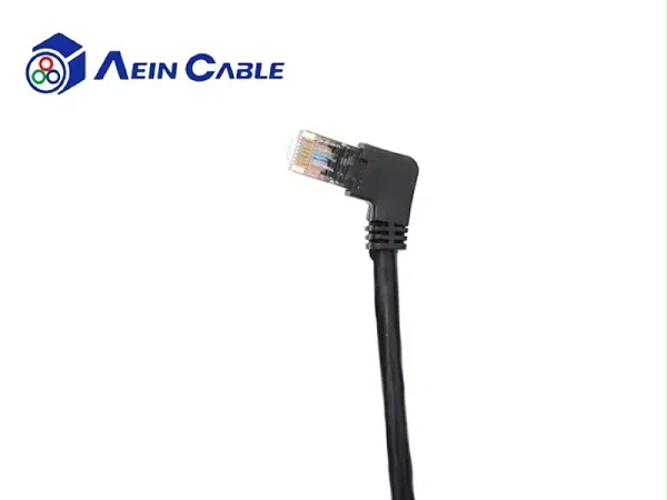 CAT5e Cable Connector: Bend line